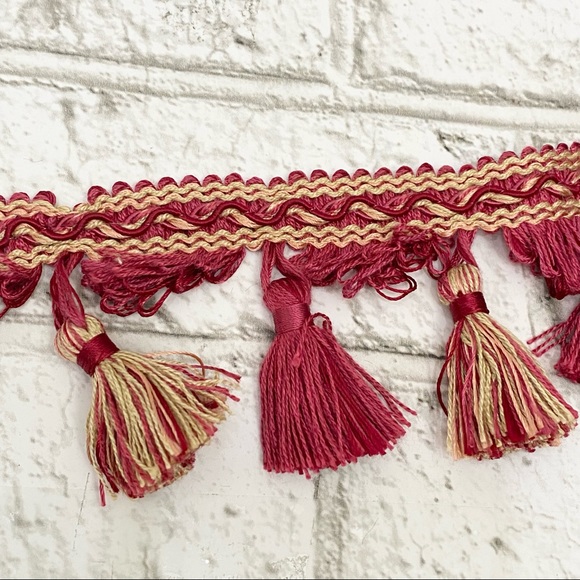 Calico Corners 2.5” Tassel Fringe Trim Raspberry Sorbet Sewing Upholstery 21 Yds - Picture 3 of 9